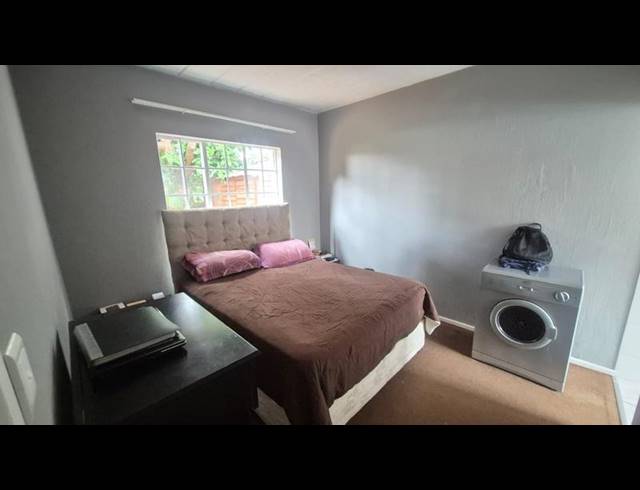 3 BEDROOM APARTMENT FOR SALE IN ROODEKRANS